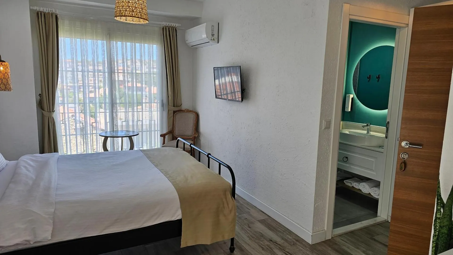 Hotel Kugu Urla 0*,