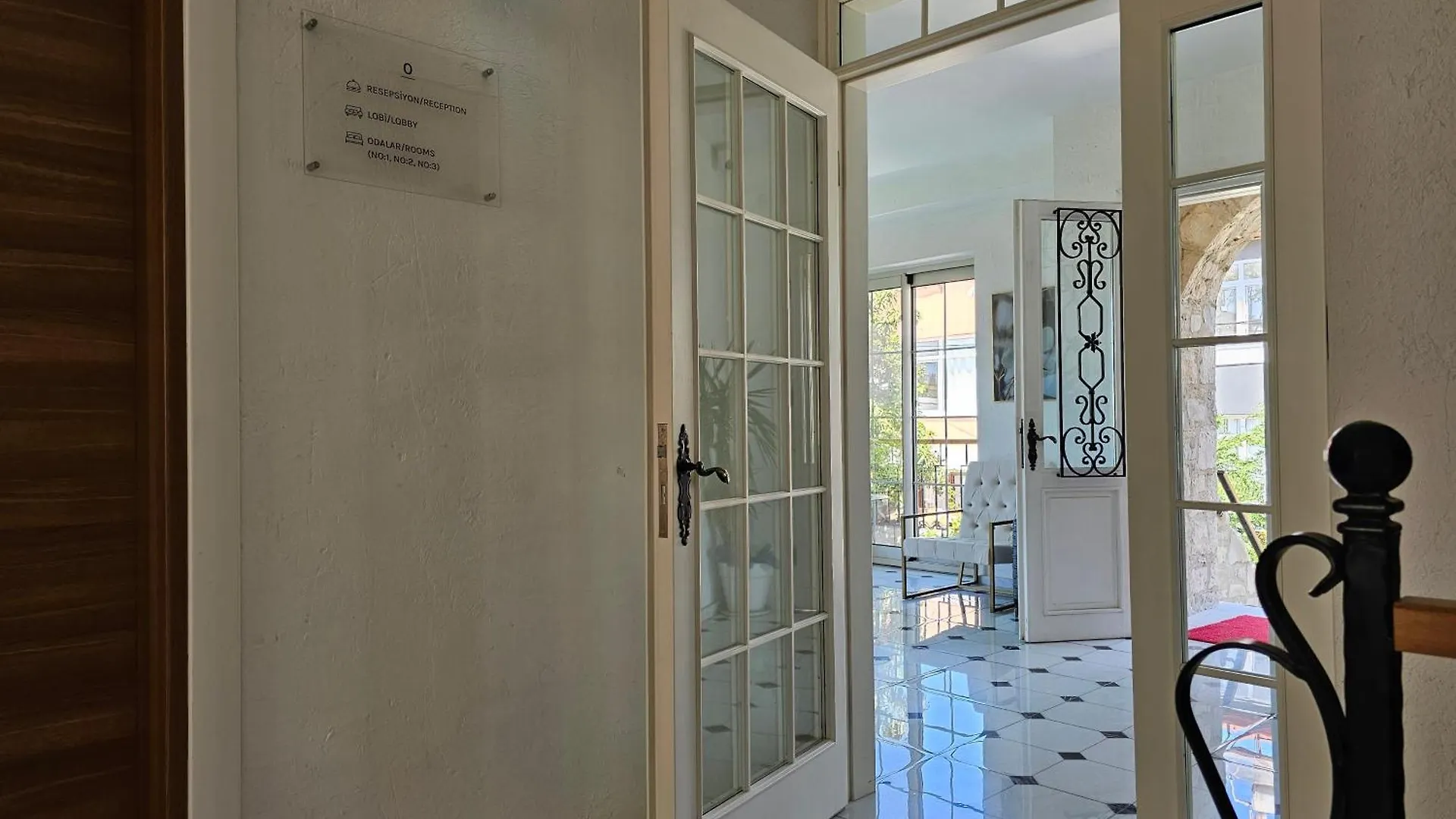 Hotel Kugu Urla
